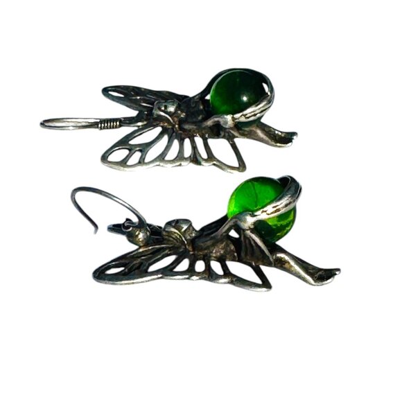 Fairy-Inspired 925 Silver Dangle Earrings Green Glass Orb & Intricate Wing Desig - Picture 4 of 5
